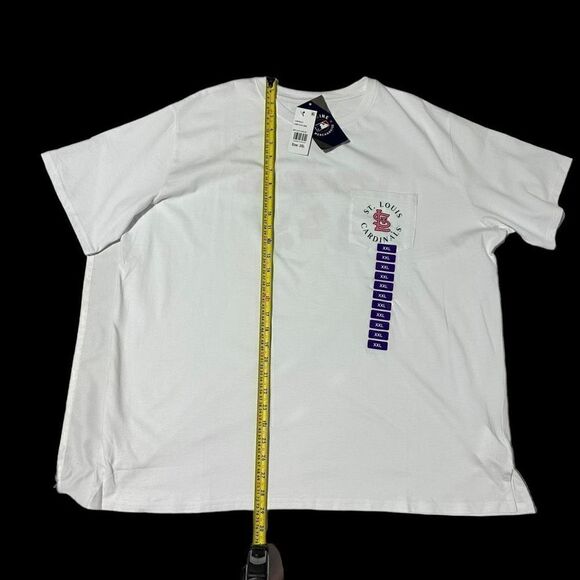 NWT St. Louis Cardinals Women’s White TShirt Size XXL - Picture 7 of 11